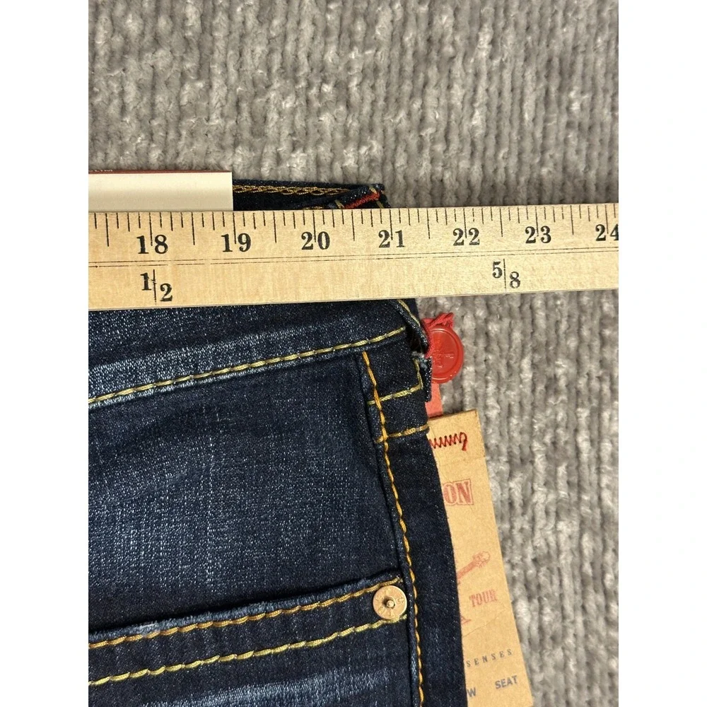 True Religion Jeans GENO Big T Flap Relaxed Slim Mens 42x32 Dark Mahogany Wash